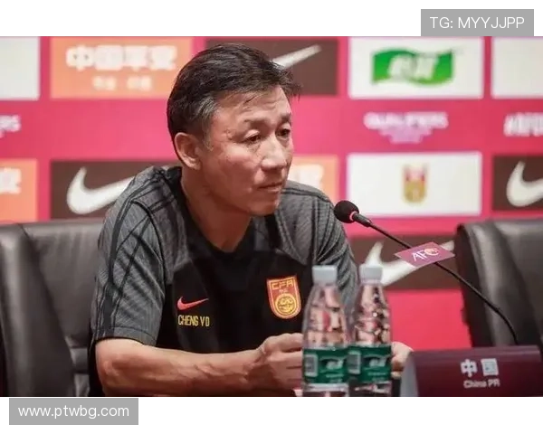 中国男足亚洲杯备战进入冲刺阶段主教练强调团队协作与精神重建